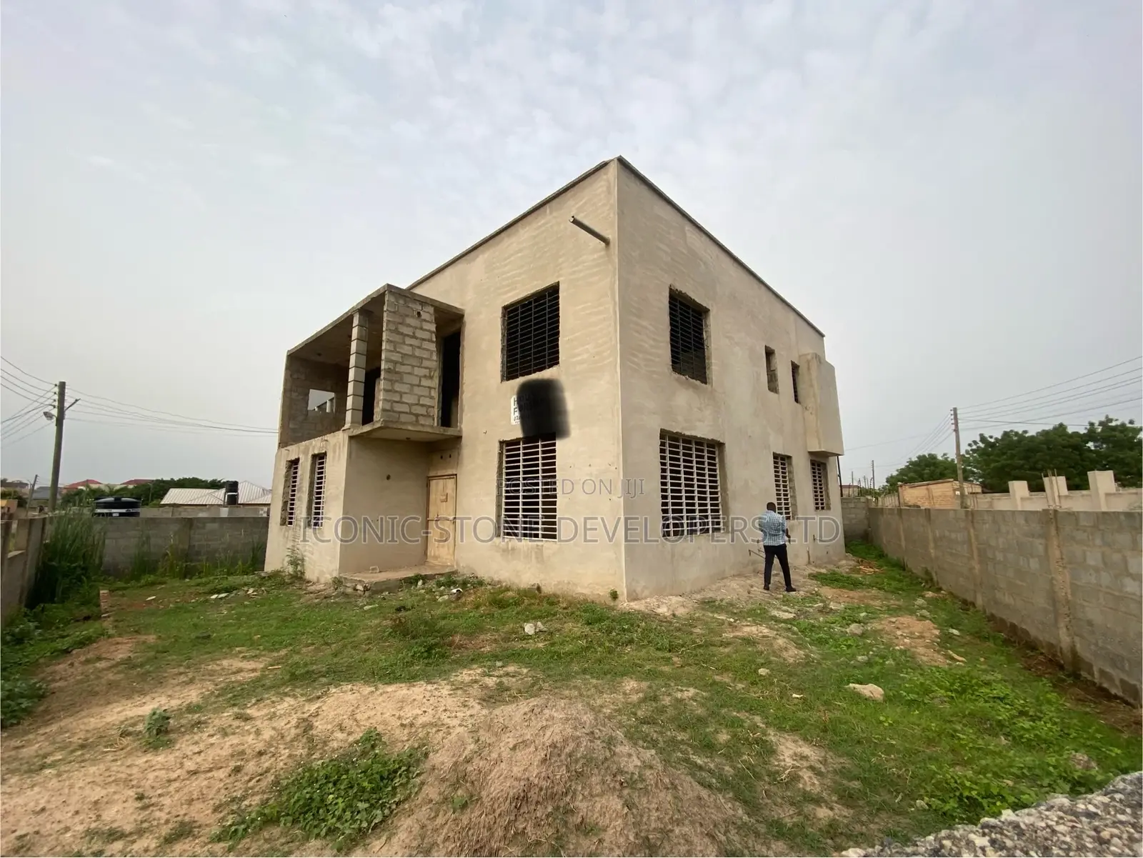 4bdrm House in Lakeside Comm 6, Ashaley Botwe for sale in Ashaley Botwe