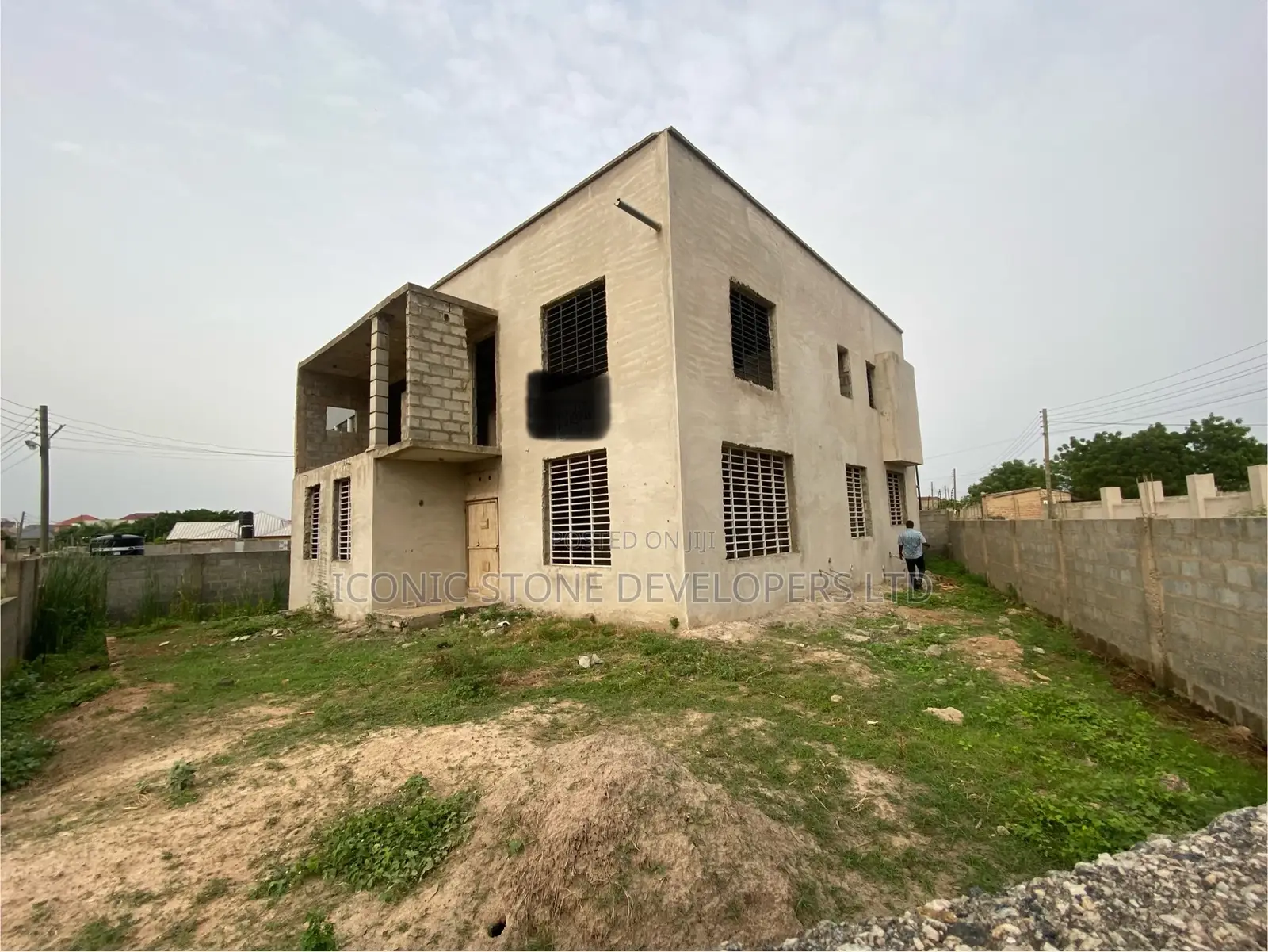 4bdrm House in Lakeside Comm 6, Ashaley Botwe for sale in Ashaley Botwe