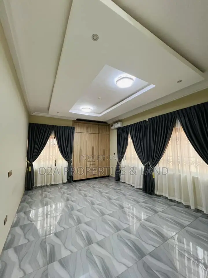 4bdrm House in East Airport for rent in Airport Residential Area
