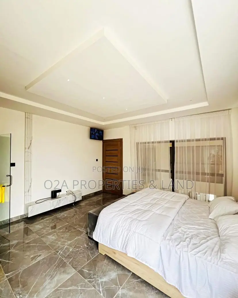 4bdrm House in East Legon Hills, American House for sale in American House