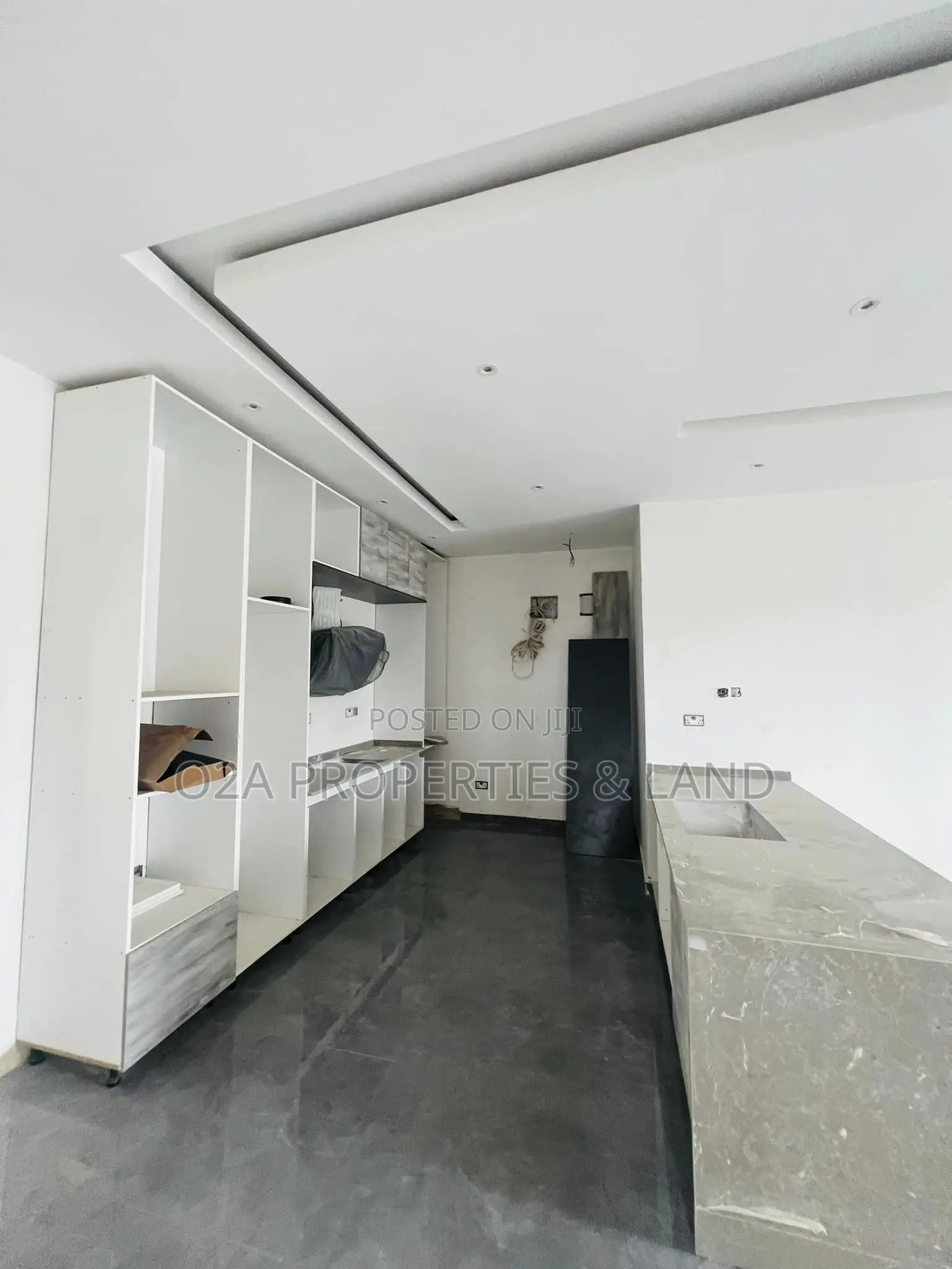 3bdrm House in East Airport for sale in Airport Residential Area