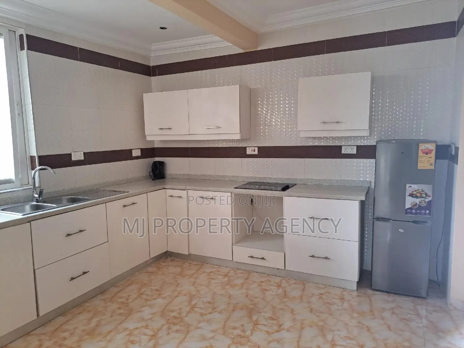 Furnished 7bdrm House in Prampram for sale in Prampram