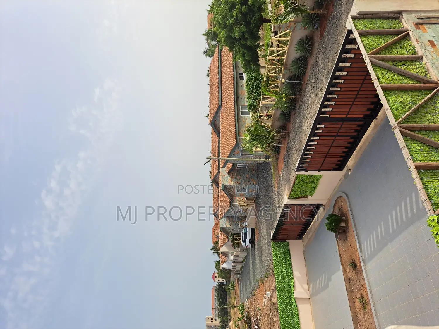 Furnished 3bdrm Duplex in Prampram Beach for sale in Prampram