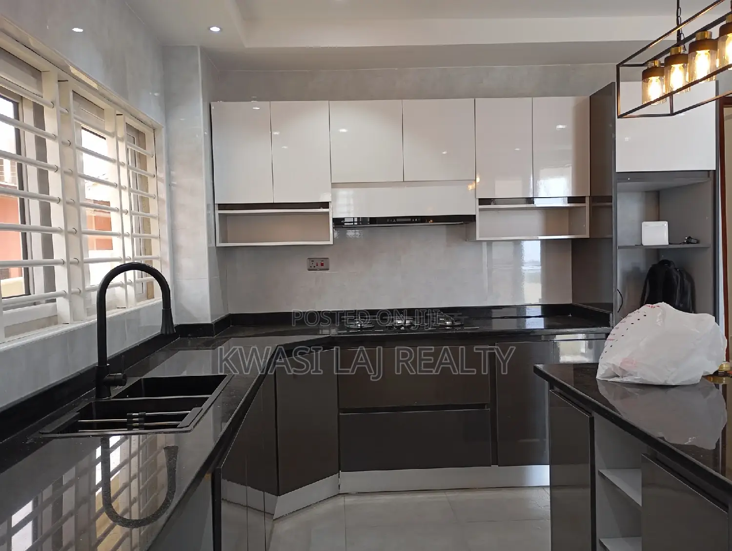 4bdrm House in Westhills Mall Weija for sale in Weija