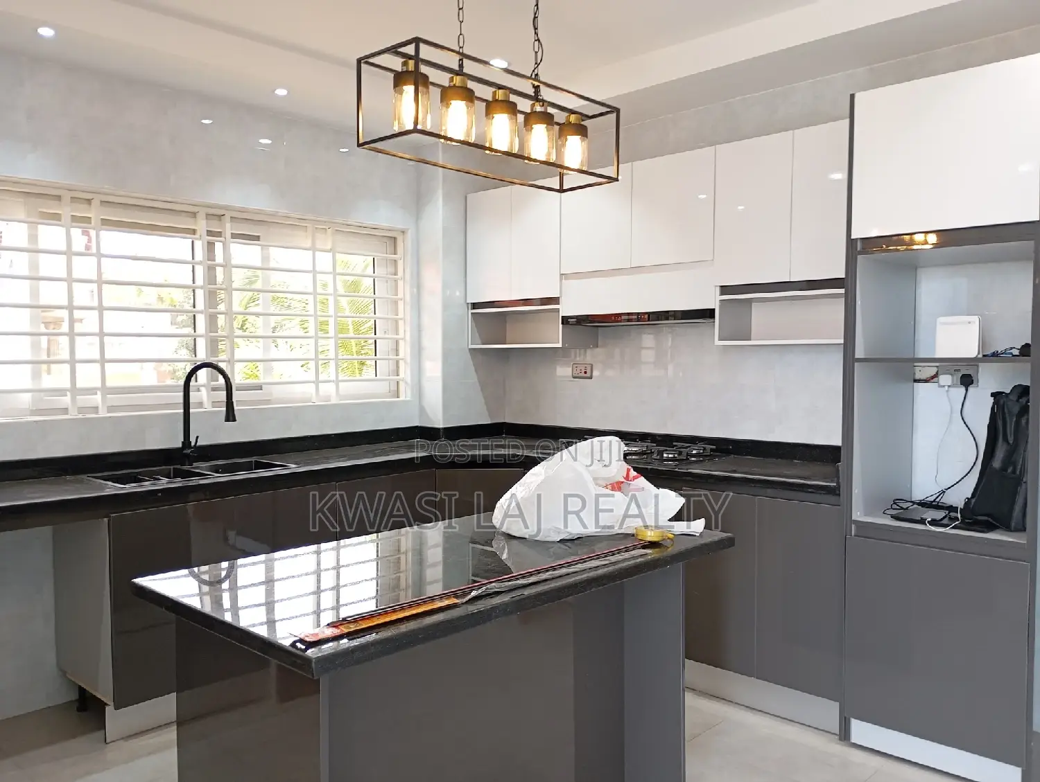 4bdrm House in Westhills Mall Weija for sale in Weija
