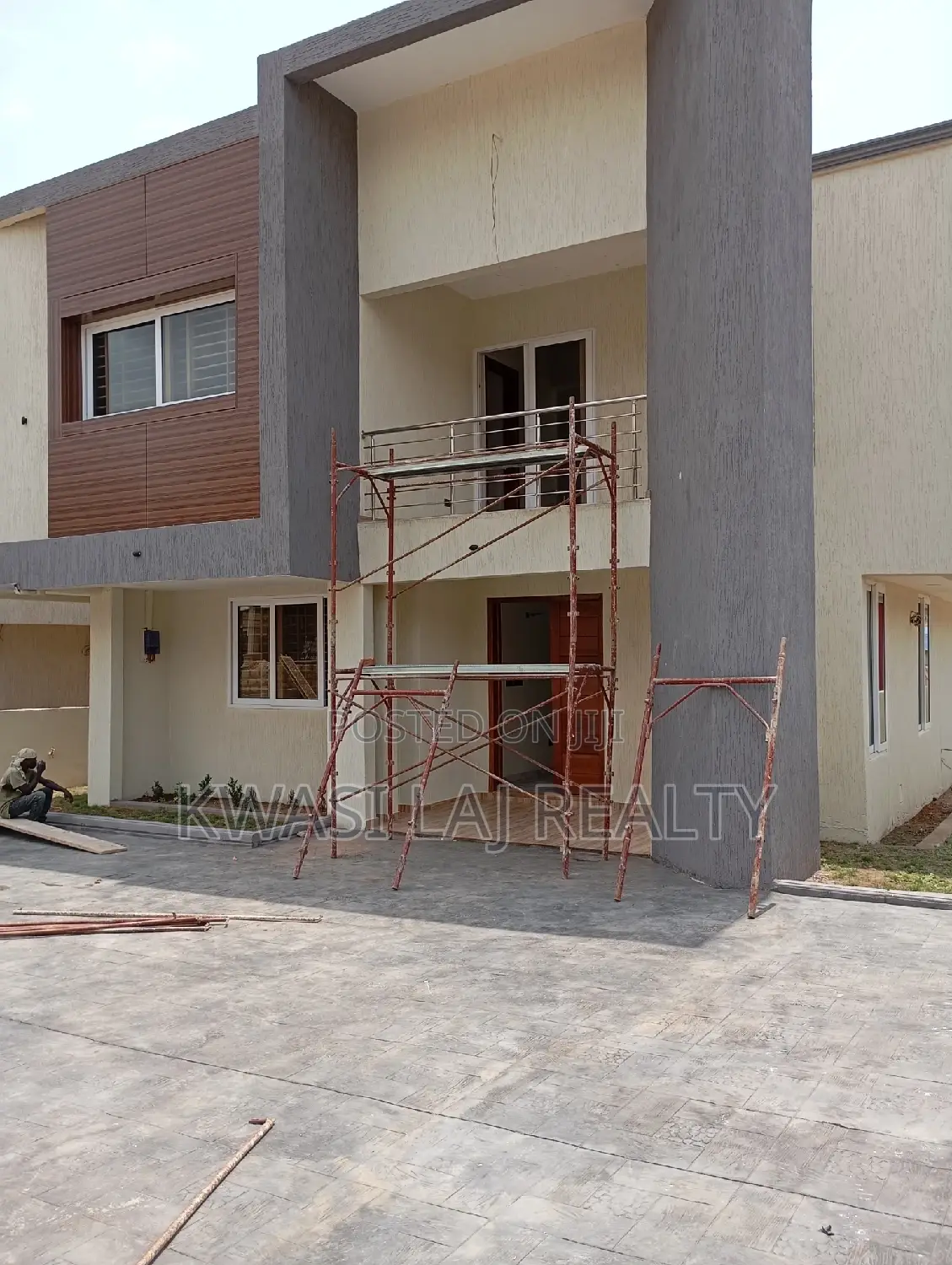 4bdrm House in Westhills Mall Weija for sale in Weija