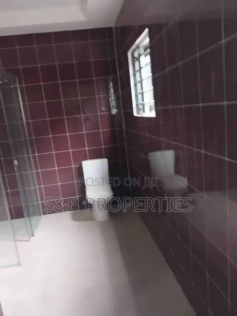 4bdrm House in West Legon for sale in West Legon