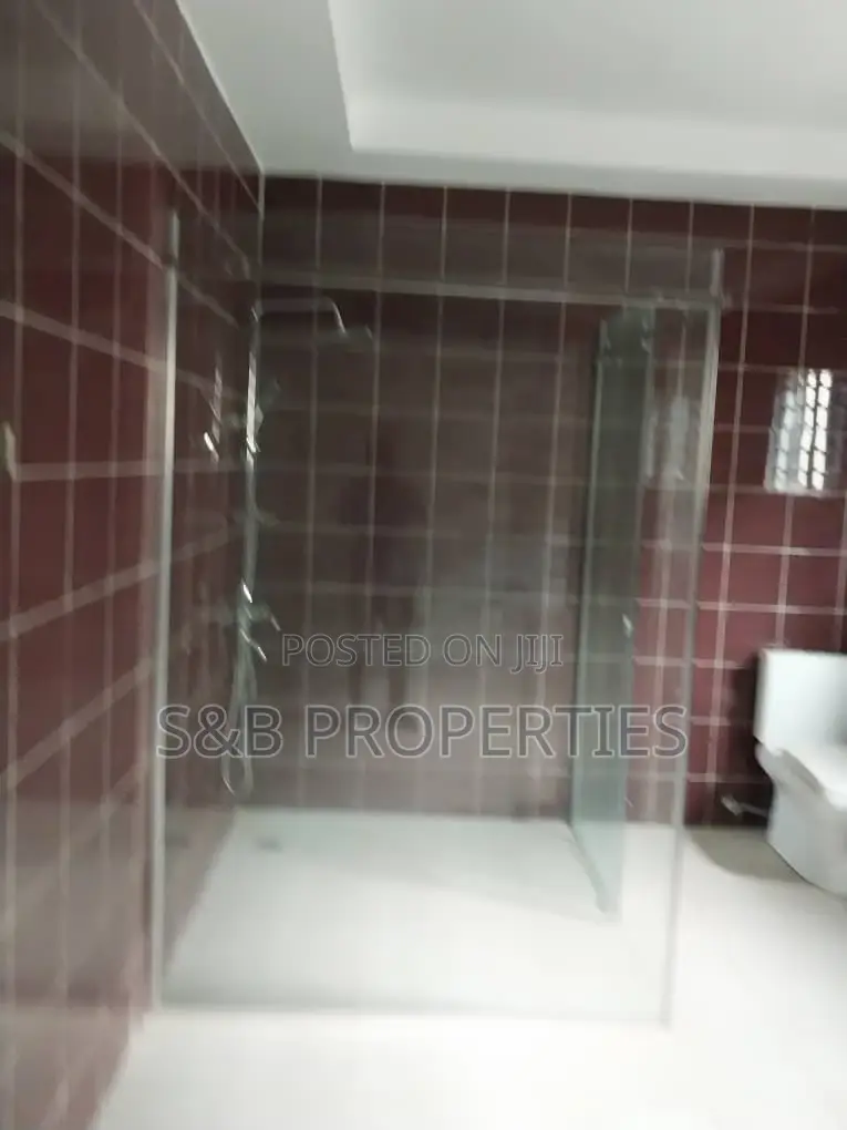 4bdrm House in West Legon for sale in West Legon