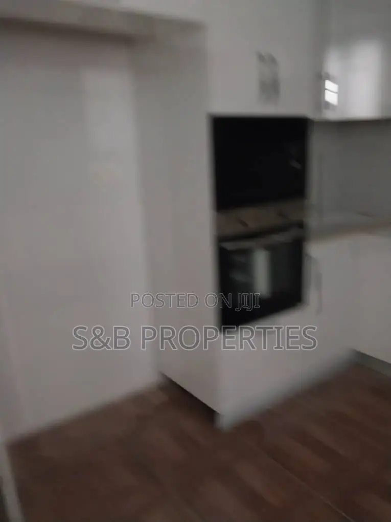 4bdrm House in West Legon for sale in West Legon