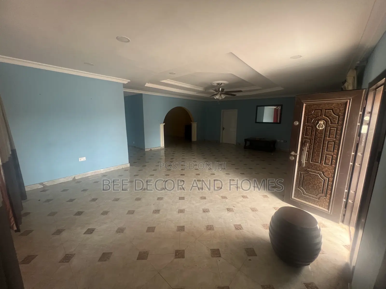 4bdrm House in Bee Decor & Homes, Old Ashomang for rent in Old Ashomang