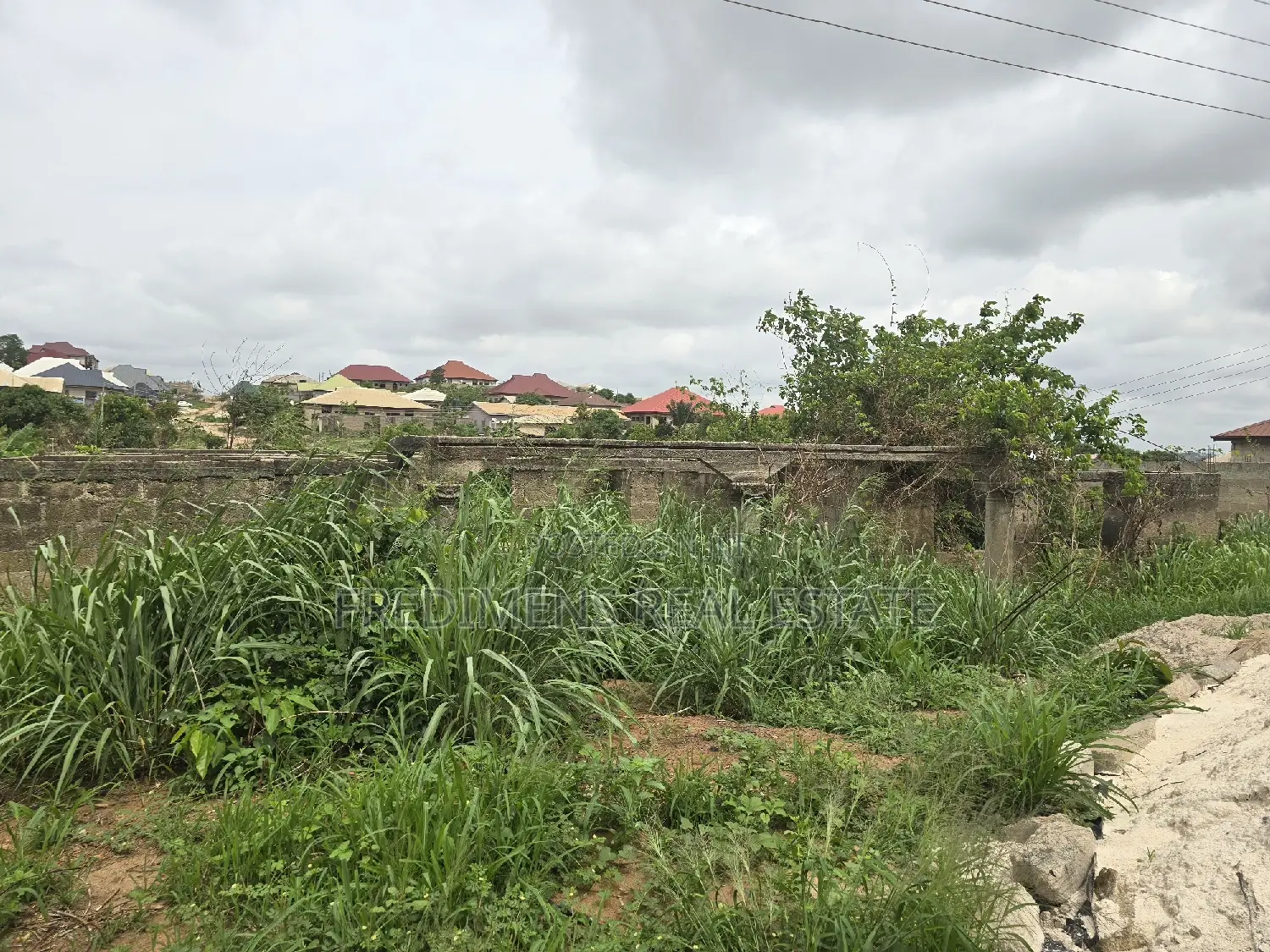 6bdrm House in Fredimens Real, Afigya-Kwabre for sale in Afigya-Kwabre