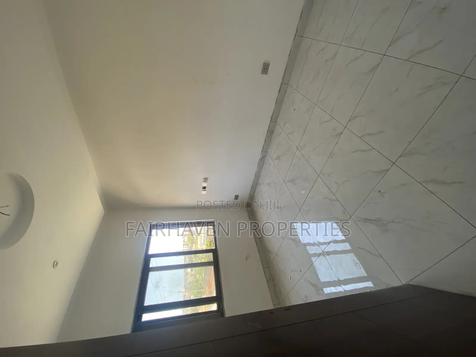 2bdrm Apartment in Tseaddo/Burma Hills, Airport Residential Area in Airport Residential Area