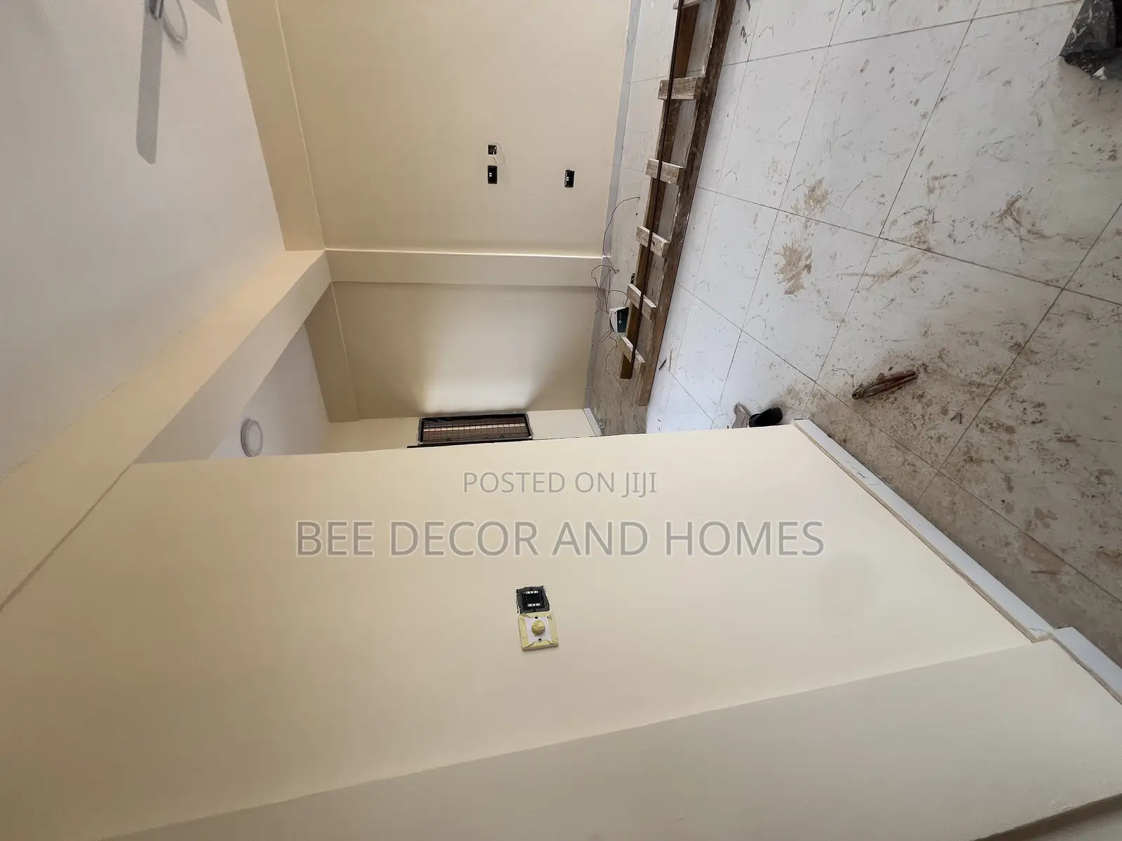 2bdrm Apartment in Bee Decor & Homes, Old Ashomang for rent in Old Ashomang
