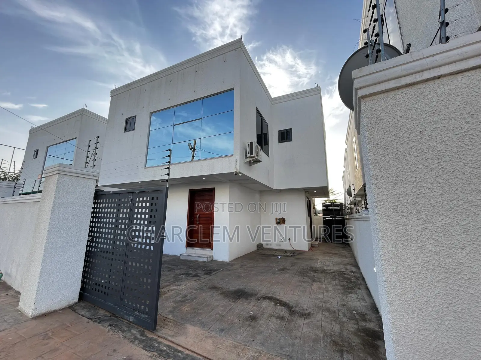3bdrm House in Charclem Ventures, East Legon for sale in East Legon