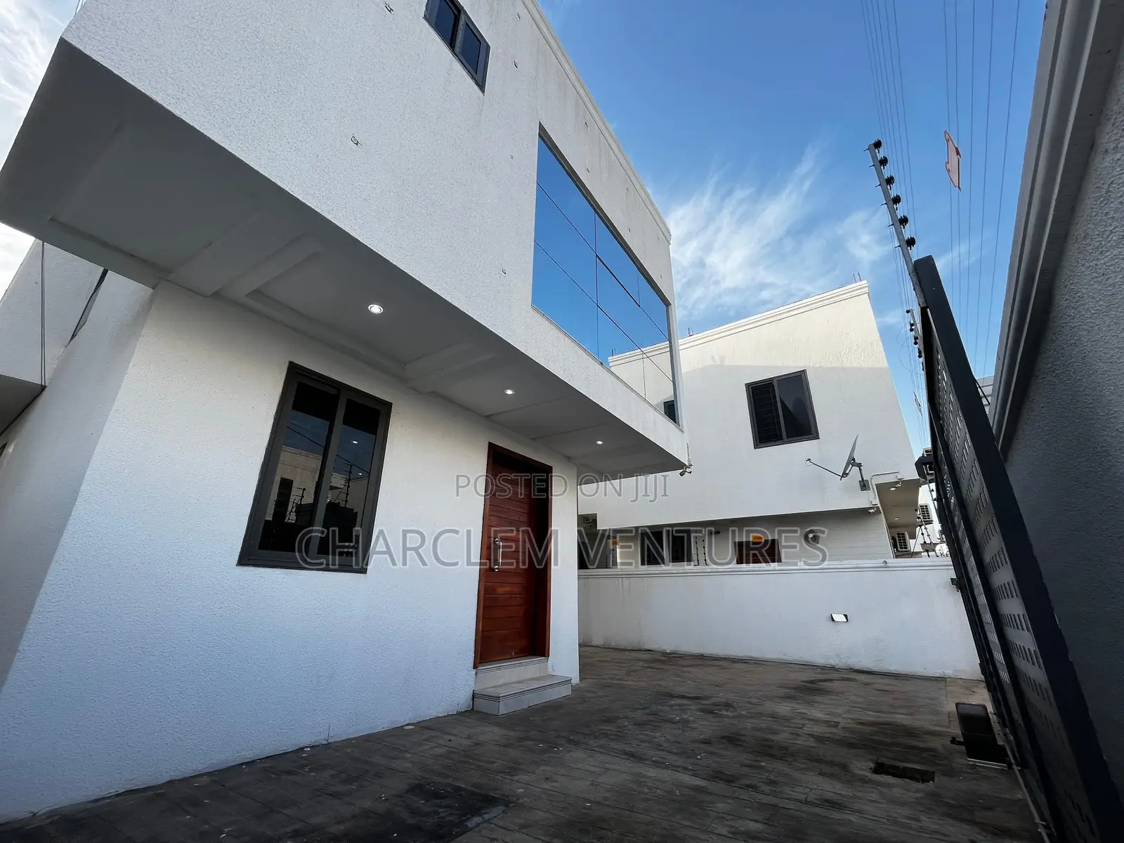 3bdrm House in Charclem Ventures, East Legon for sale in East Legon