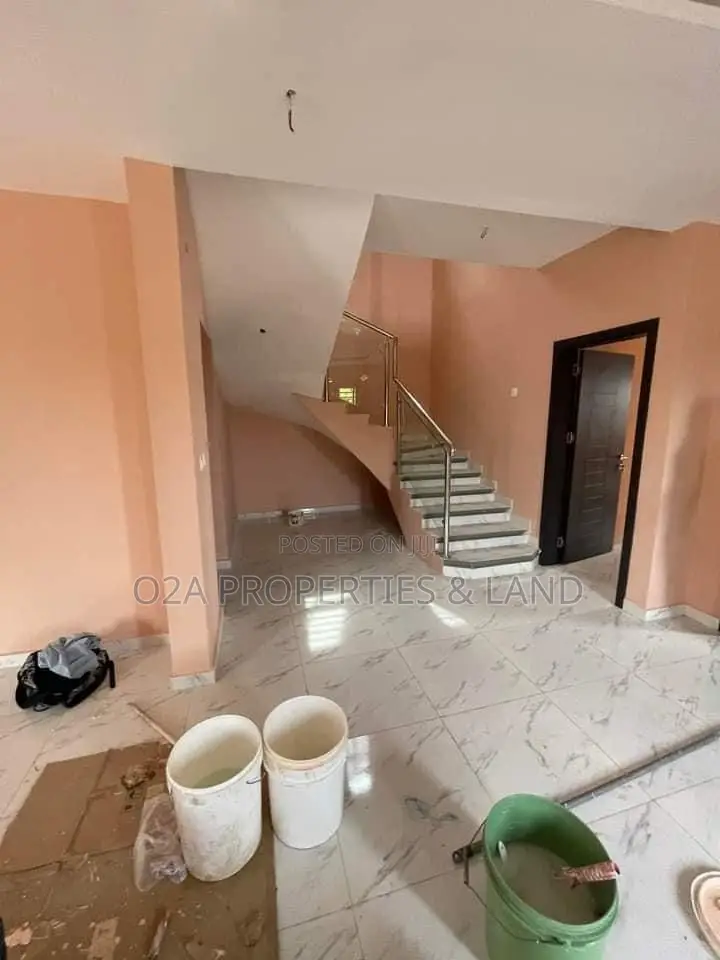 4bdrm House in Sakumono, Baatsona Total for sale in Baatsona Total