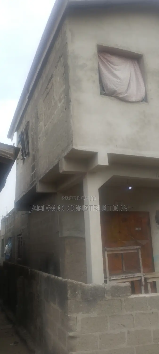 14bdrm Mansion in Jamesco Engineering, Ayensuano for sale in Ayensuano