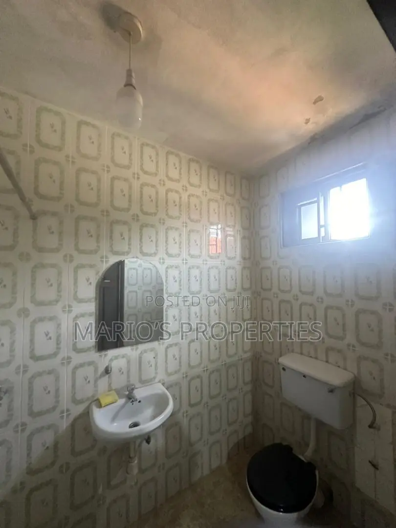1bdrm Apartment in Mario'S Properties, Boundary Road Area for rent in Boundary Road Area