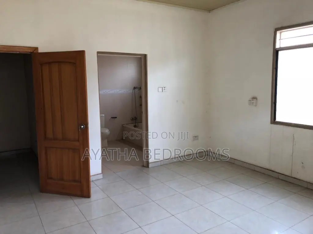 4bdrm House in Ayathar, Tema Metropolitan for sale in Tema Metropolitan
