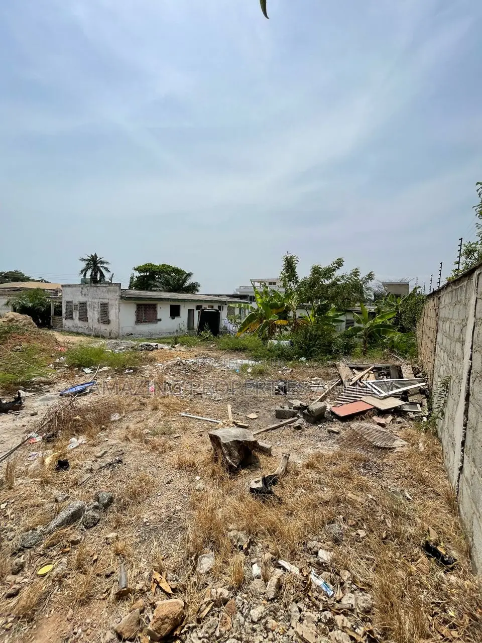 2 Plots of Land for Sale at Labone in Labone
