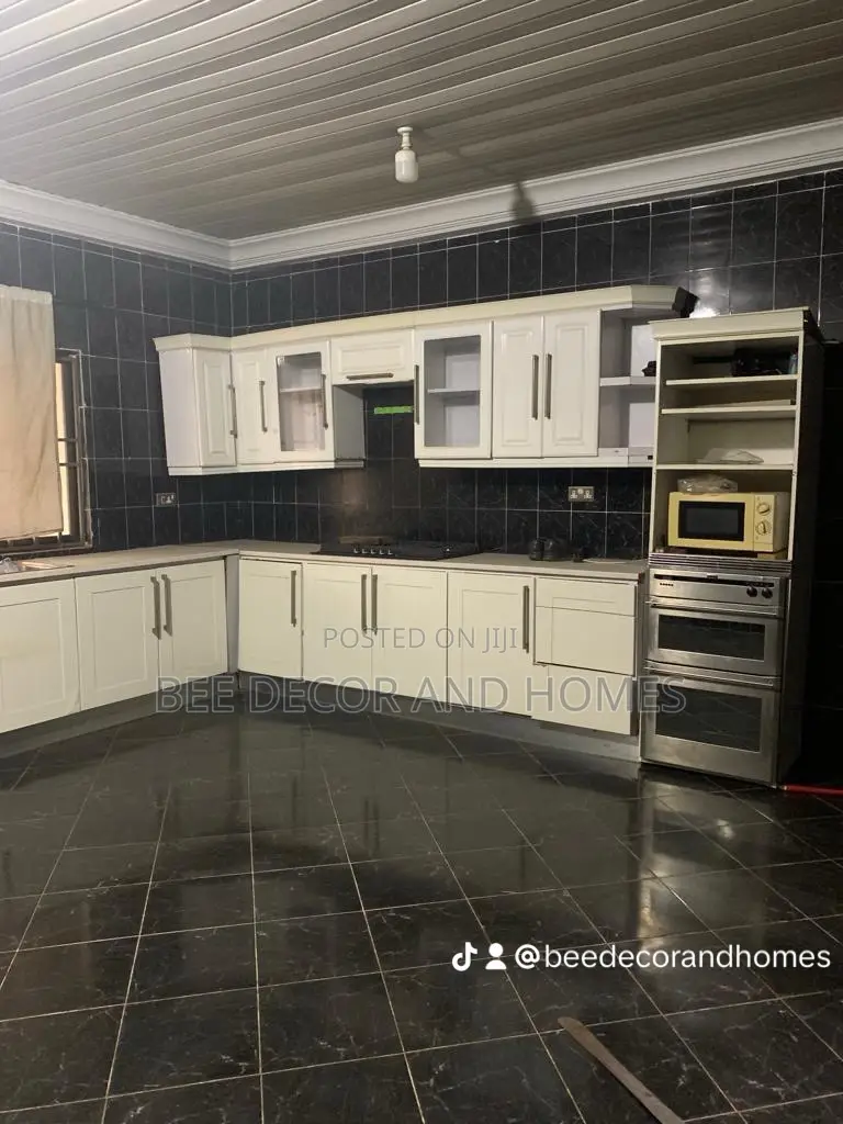 3bdrm House in Bee Decor $ Homes, East Legon for rent in East Legon