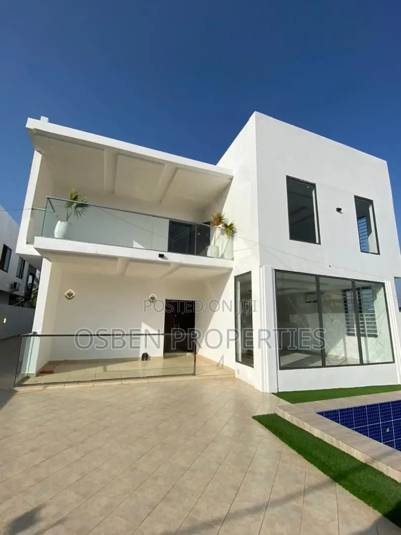 4bdrm Duplex in Pleasant Properties, East Legon for sale in East Legon