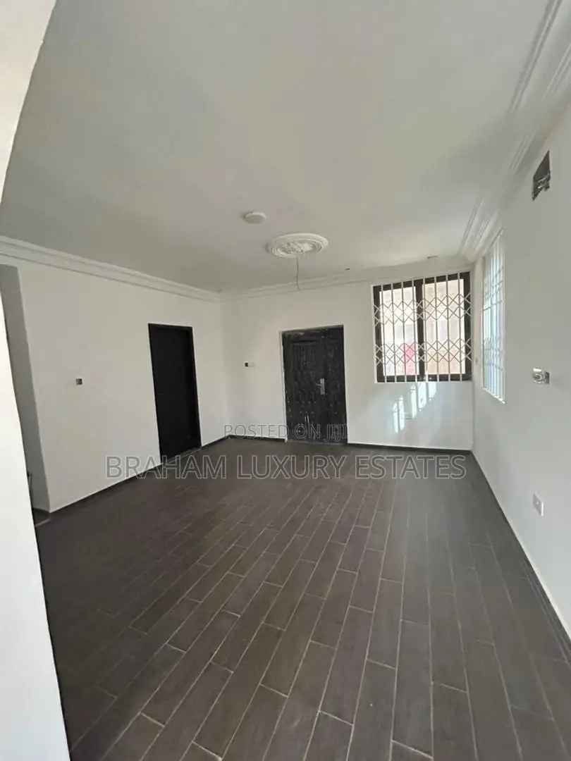 2bdrm Apartment in Shalom Sport, Lashibi for rent in Lashibi