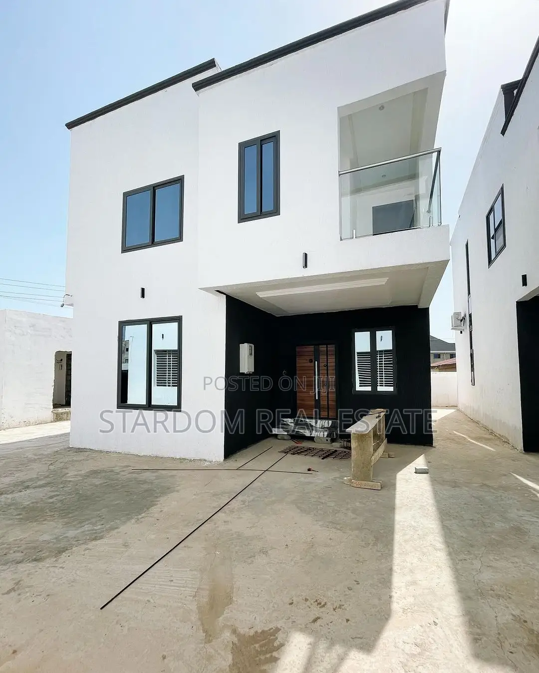 3bdrm Townhouse/Terrace in Ashaley Botwe for sale in Ashaley Botwe
