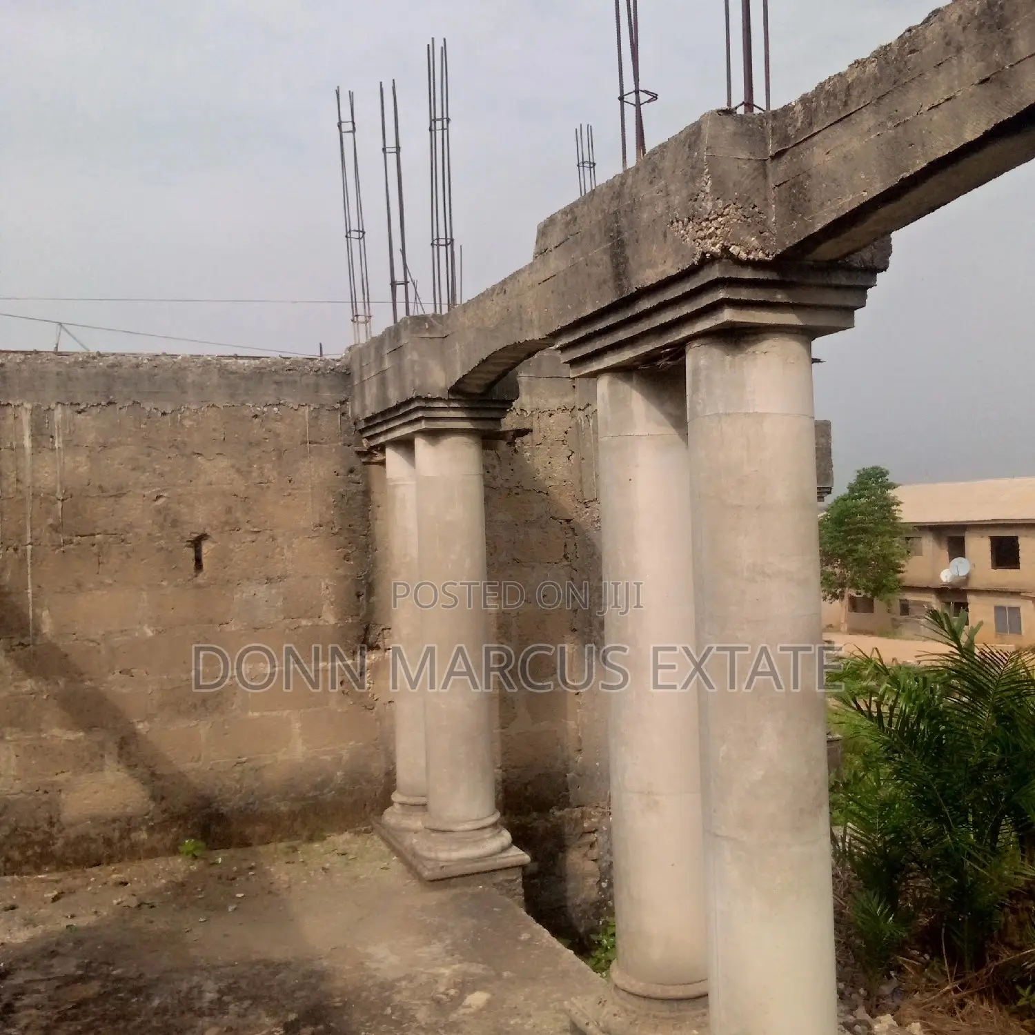 8bdrm House in Don Marcus Extate, Kumasi Metropolitan for sale in Kumasi Metropolitan
