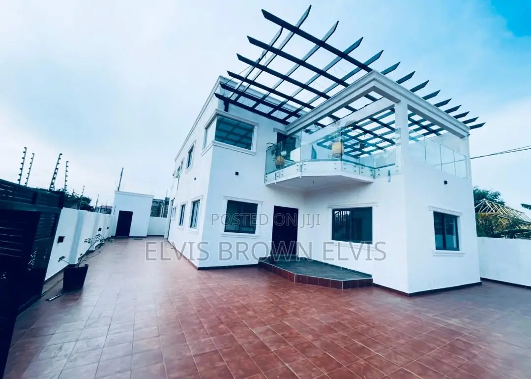 4bdrm House in East Legon Trasacco for sale in East Legon