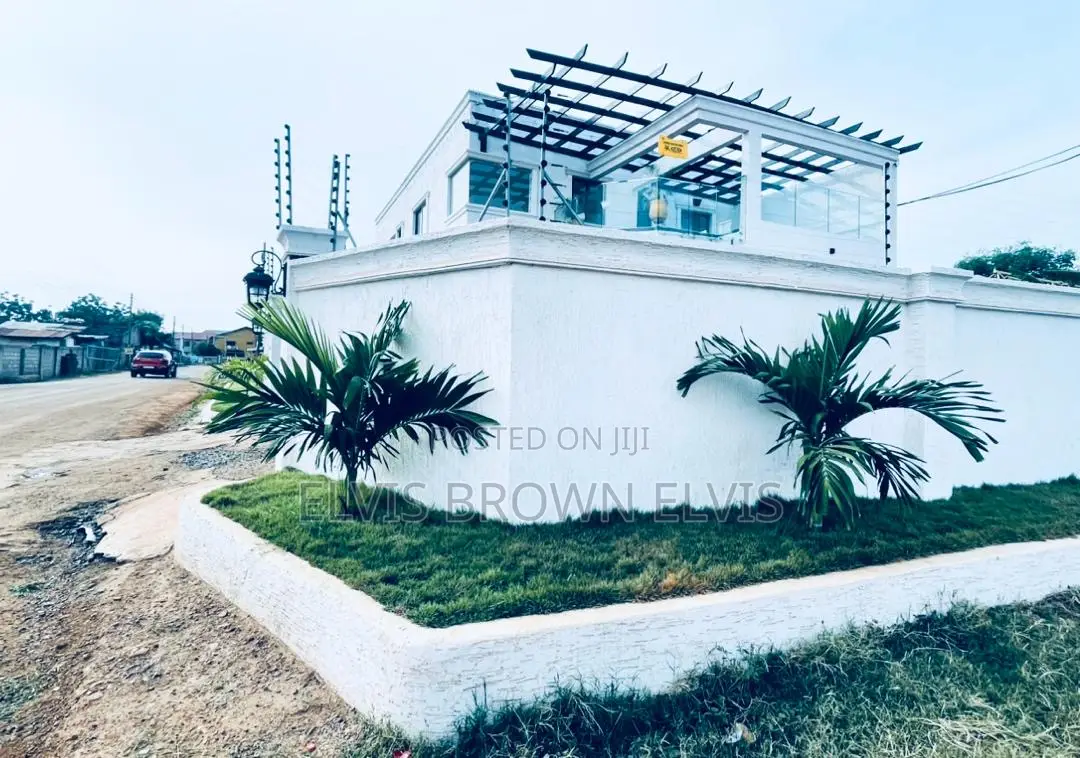 4bdrm House in East Legon Trasacco for sale in East Legon