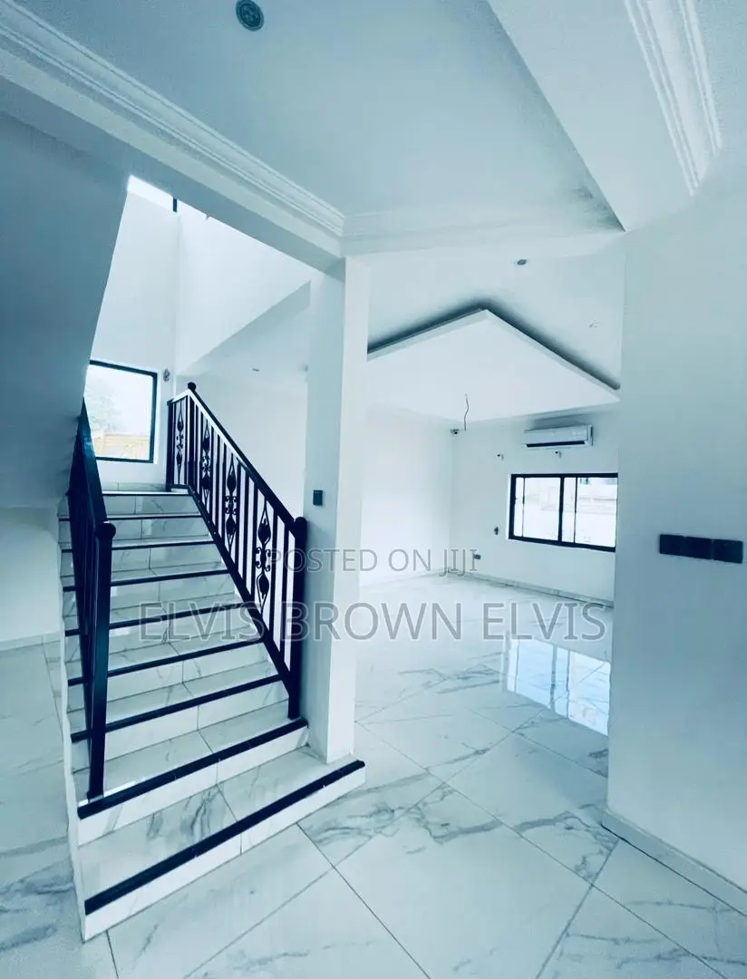 4bdrm House in East Legon Trasacco for sale in East Legon