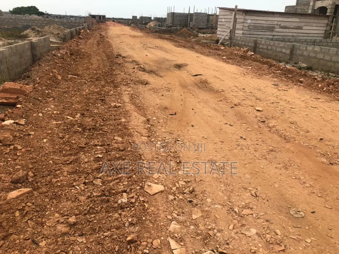 Half Plots >> Certified and Titled at Tema Community 25 in Accra Metropolitan