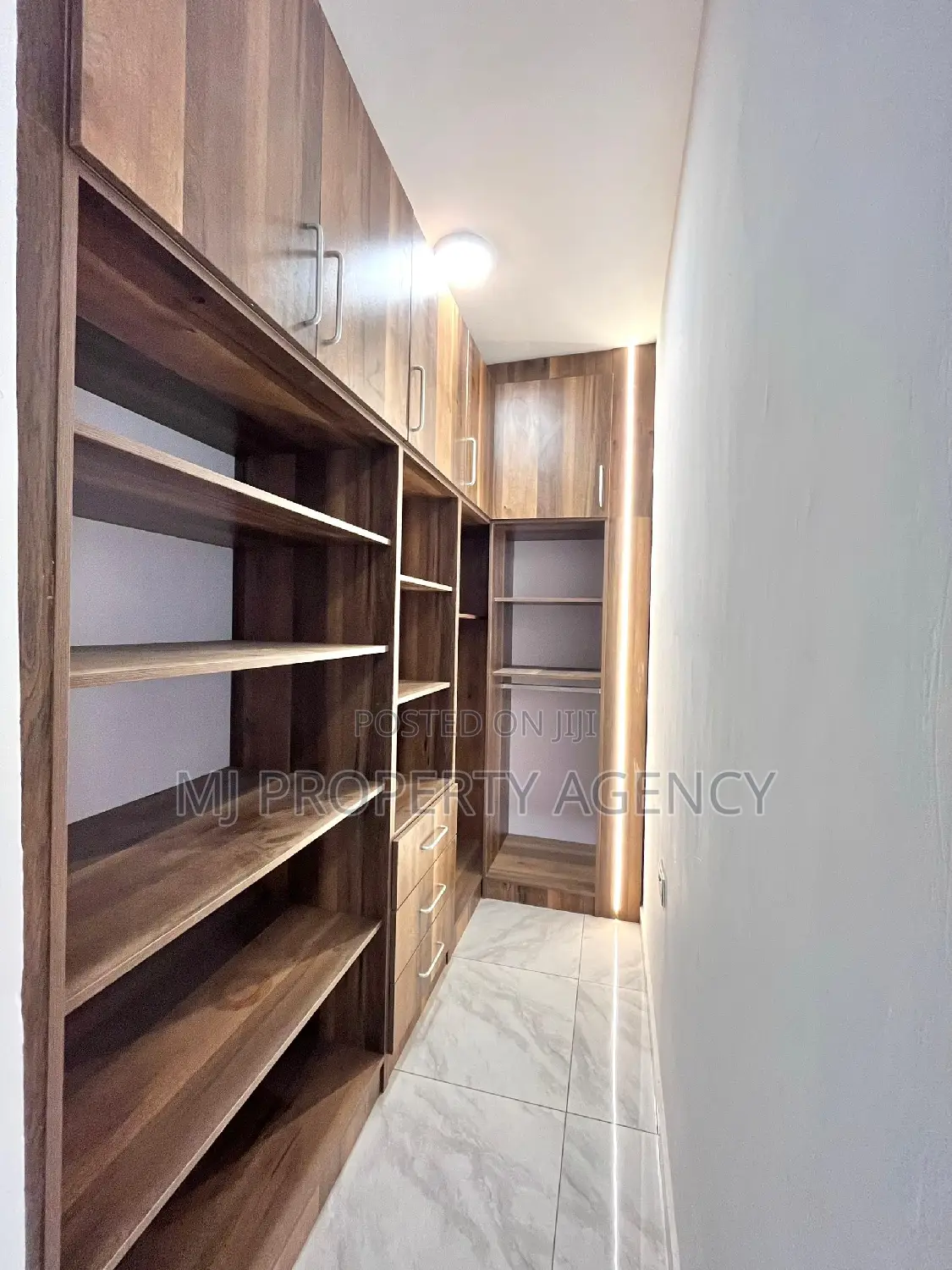 3bdrm House in Community 25, Tema Metropolitan for sale in Tema Metropolitan