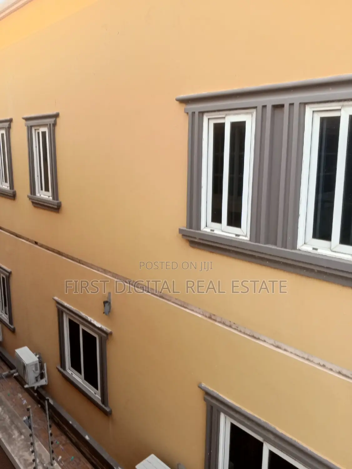 4bdrm Duplex in First Digital Real, West Hills Mall Area for sale in West Hills Mall Area
