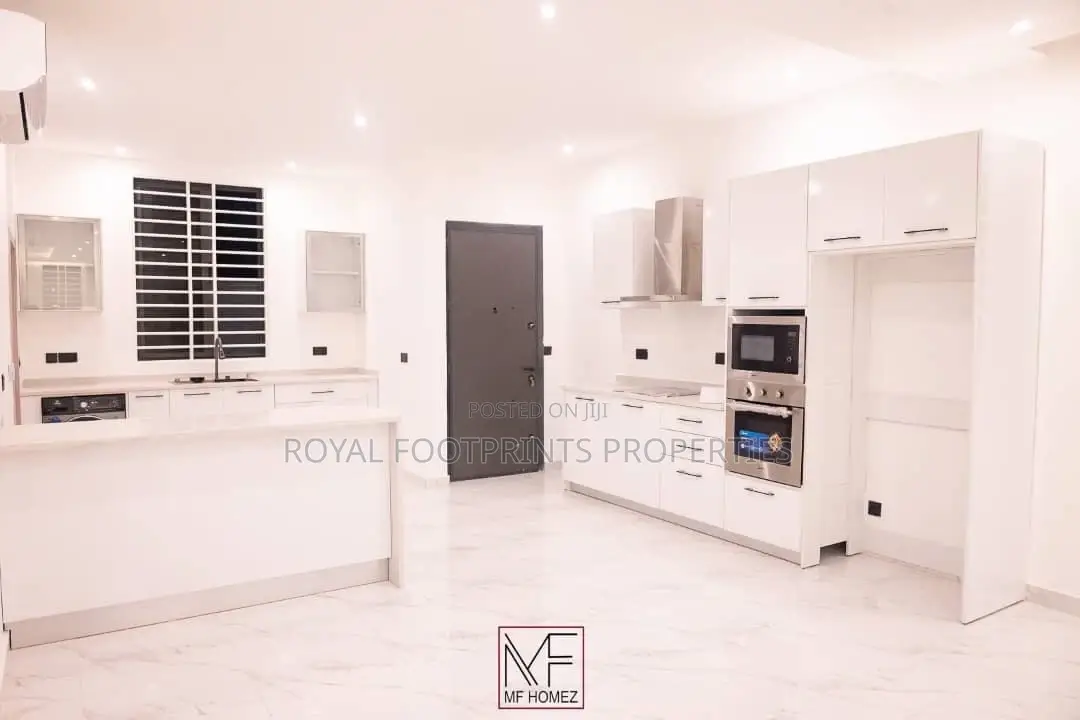 4bdrm House in Royal Footprints, Ashaley Botwe for sale in Ashaley Botwe