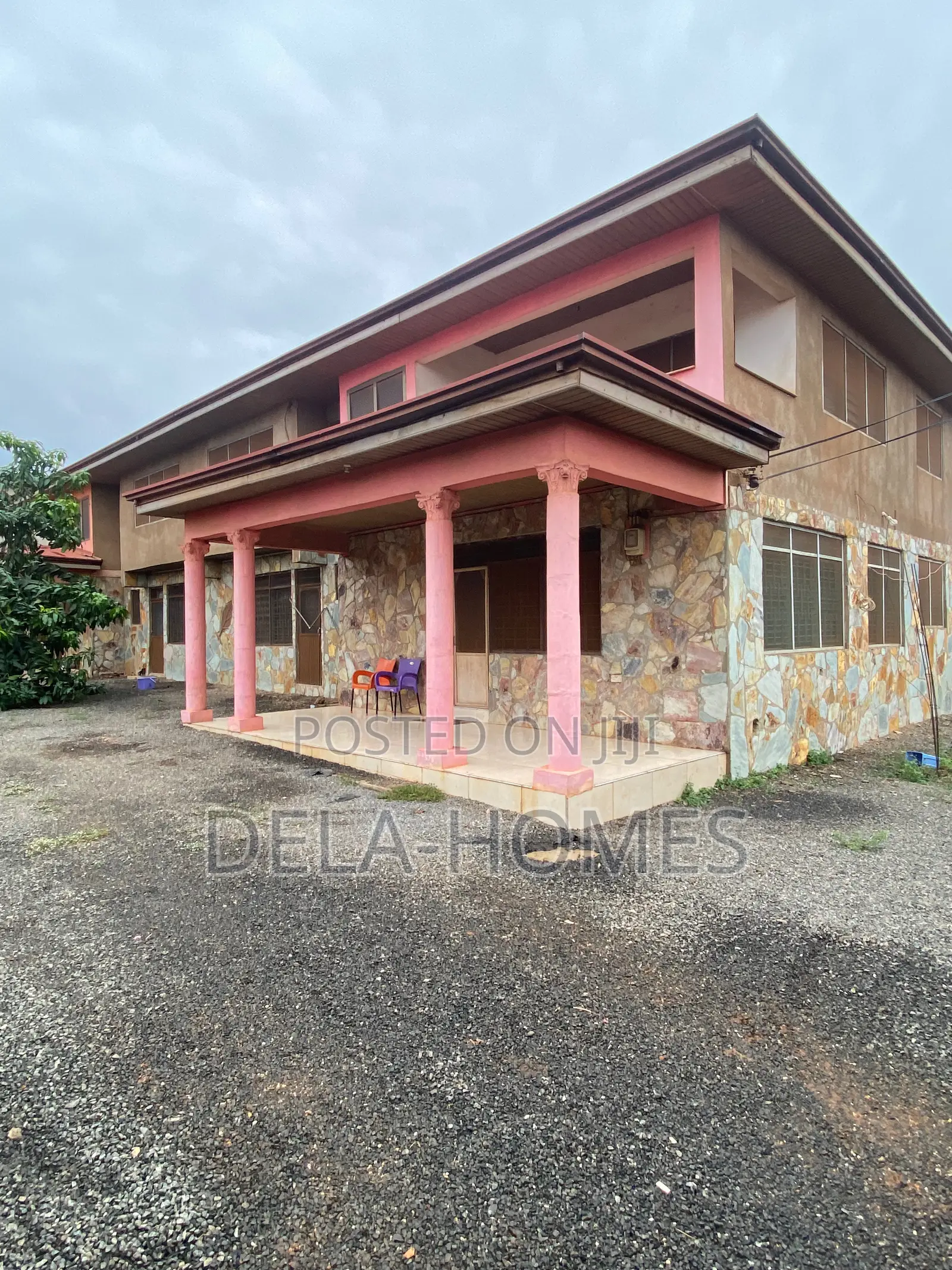 Three Bedroom Apartment for Rent at Ashiyie. in Adenta