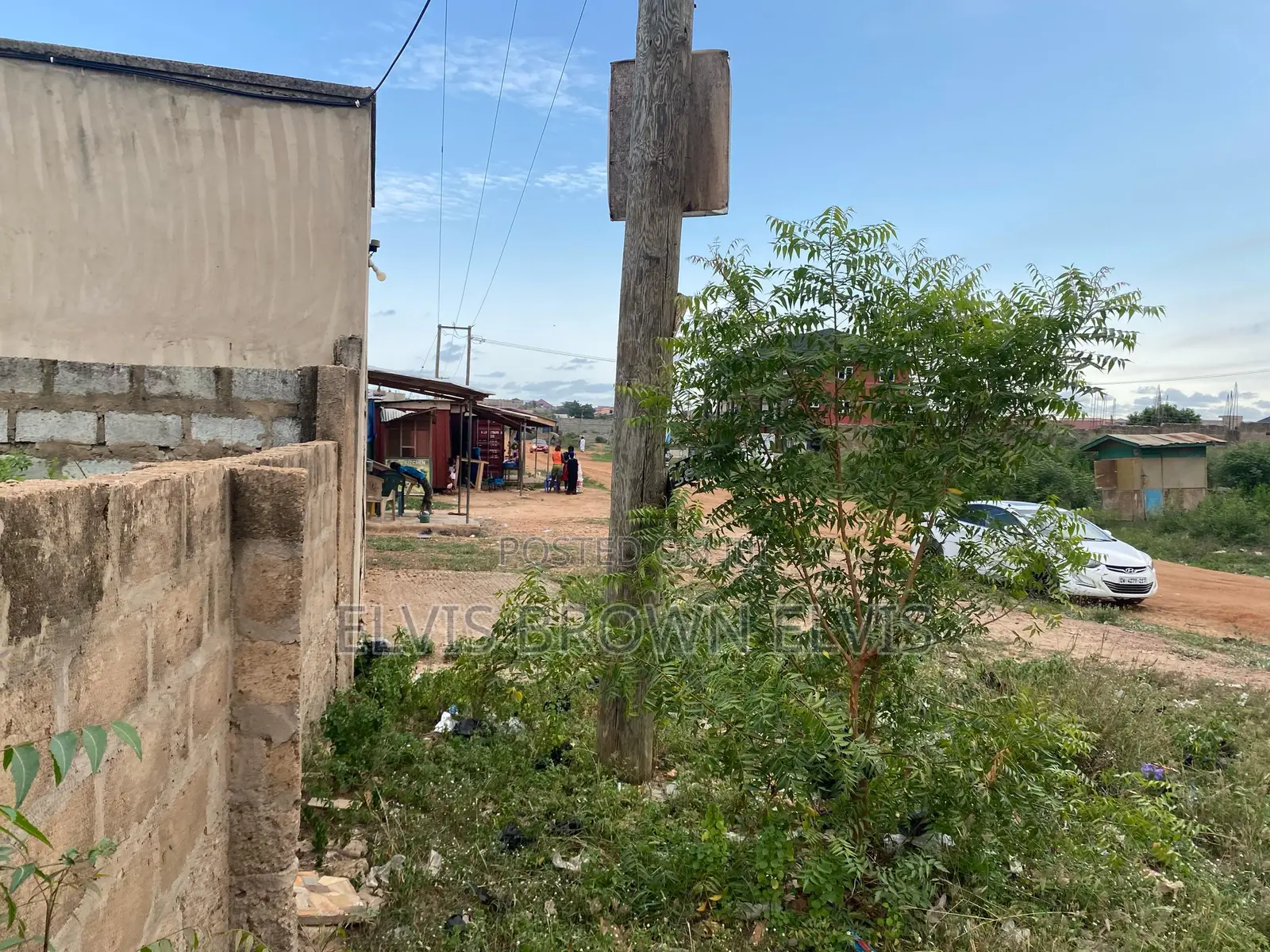 Uncomplited Apartment for Sale at Santeo Call for Infor in Ashaley Botwe