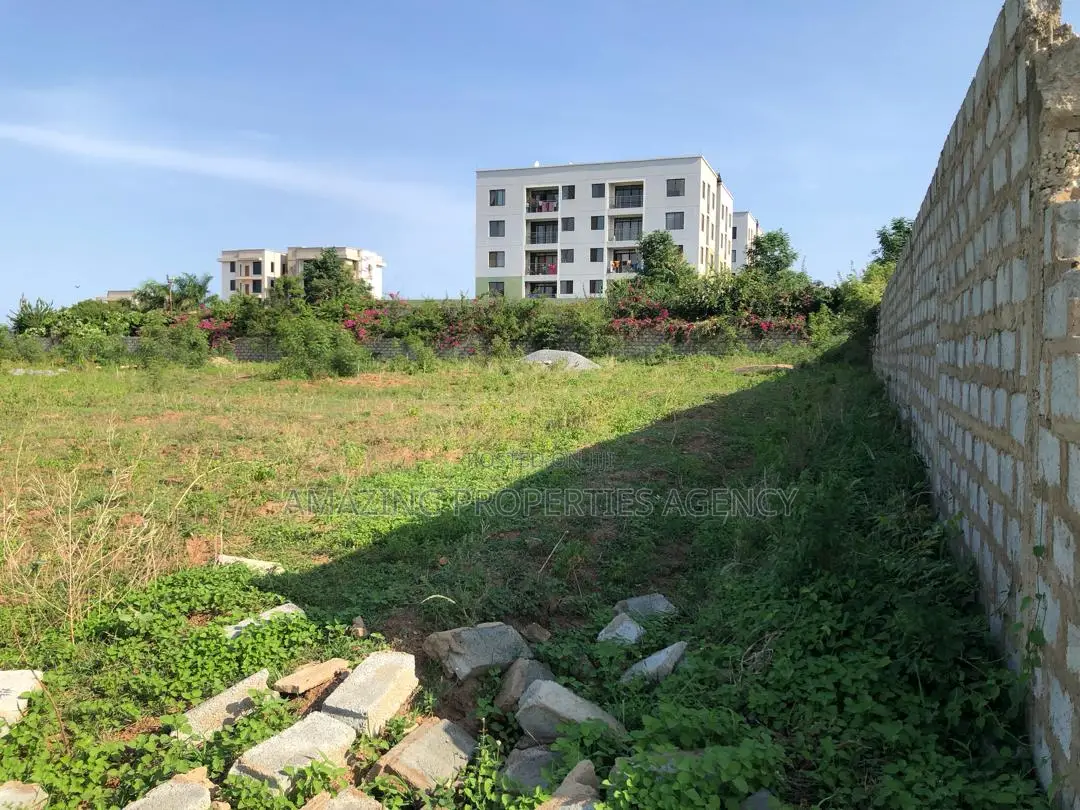 Residential Plots of Land for Sale at Adenta Aviation in Adjiriganor