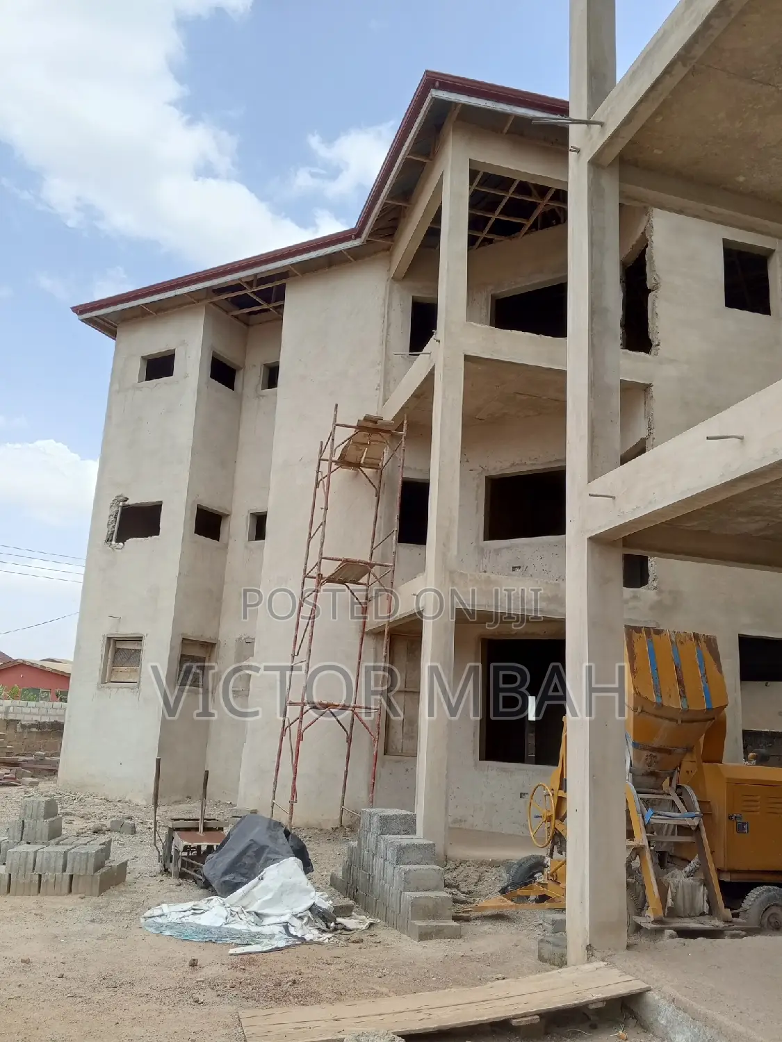 3bdrm Block of Flats in Dc Properties, Tema Metropolitan for sale in Tema Metropolitan