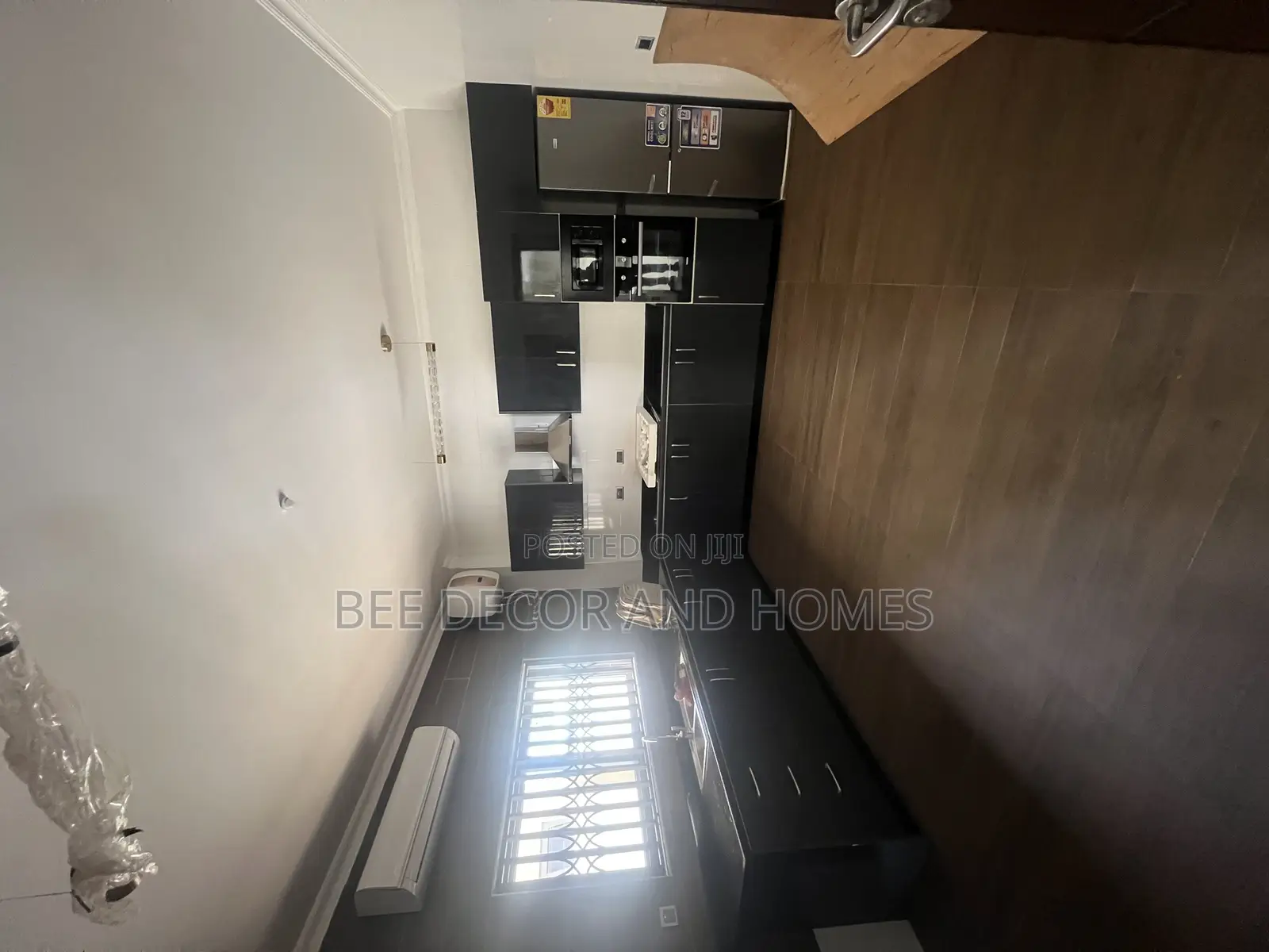 5bdrm Mansion in Bee Decor And Homes, East Legon for sale in East Legon