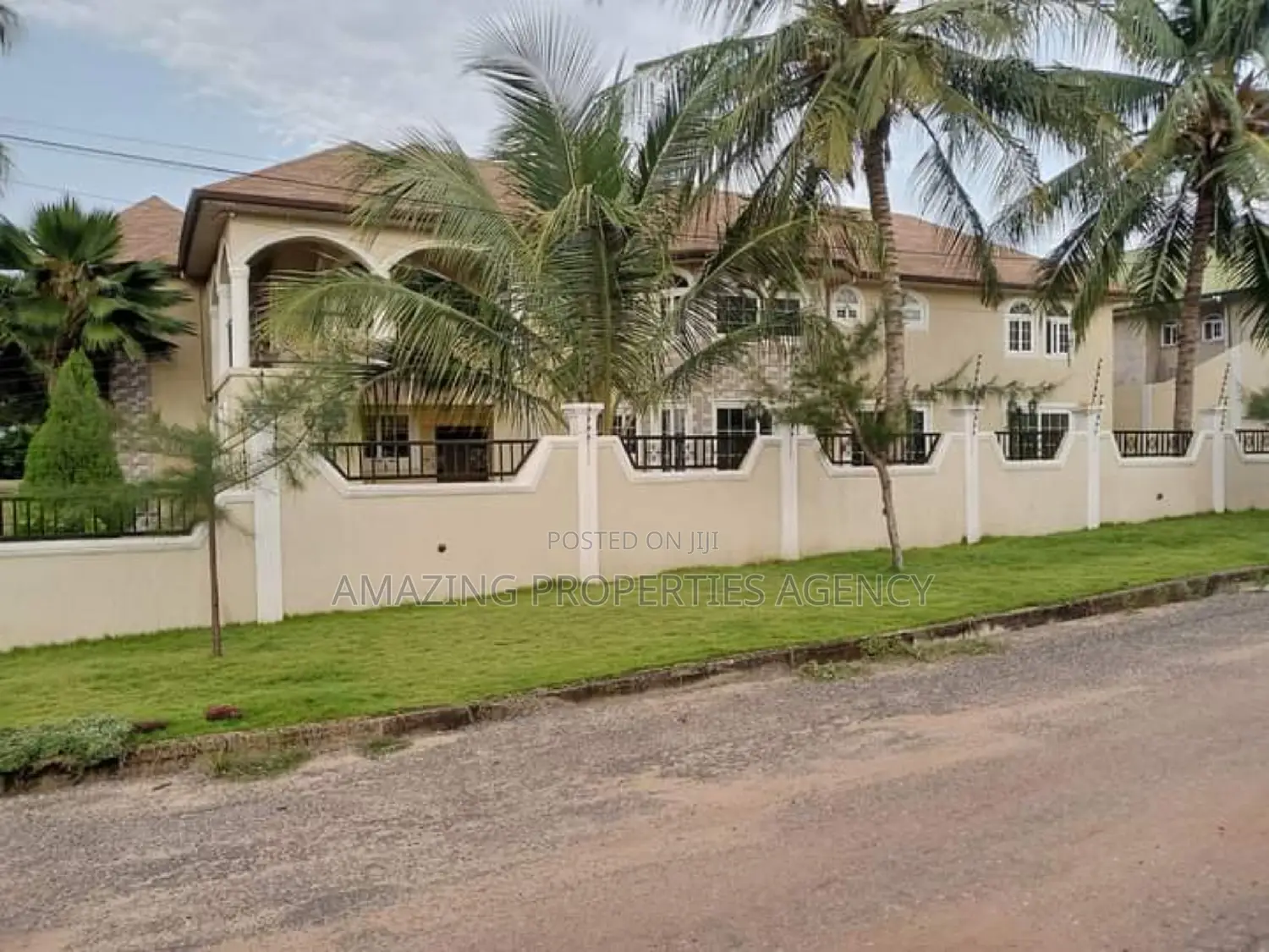 8bdrm House in Adjiriganor for rent in Adjiriganor