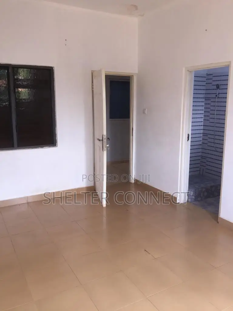 1bdrm Apartment in Adenta for rent in Adenta