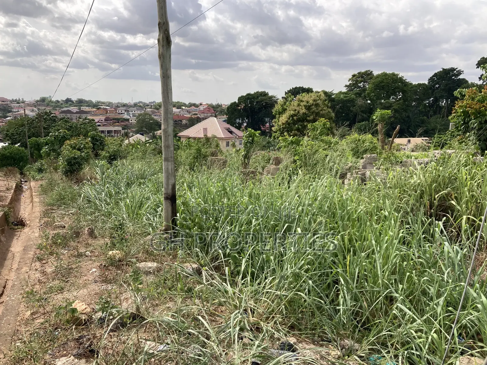 One Full Plot for Sale at Atasemanso. in Kumasi Metropolitan