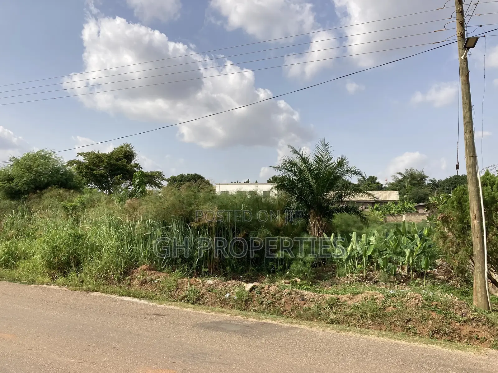 One Full Plot for Sale at Ahodwo,Sir Mass Area. in Kumasi Metropolitan