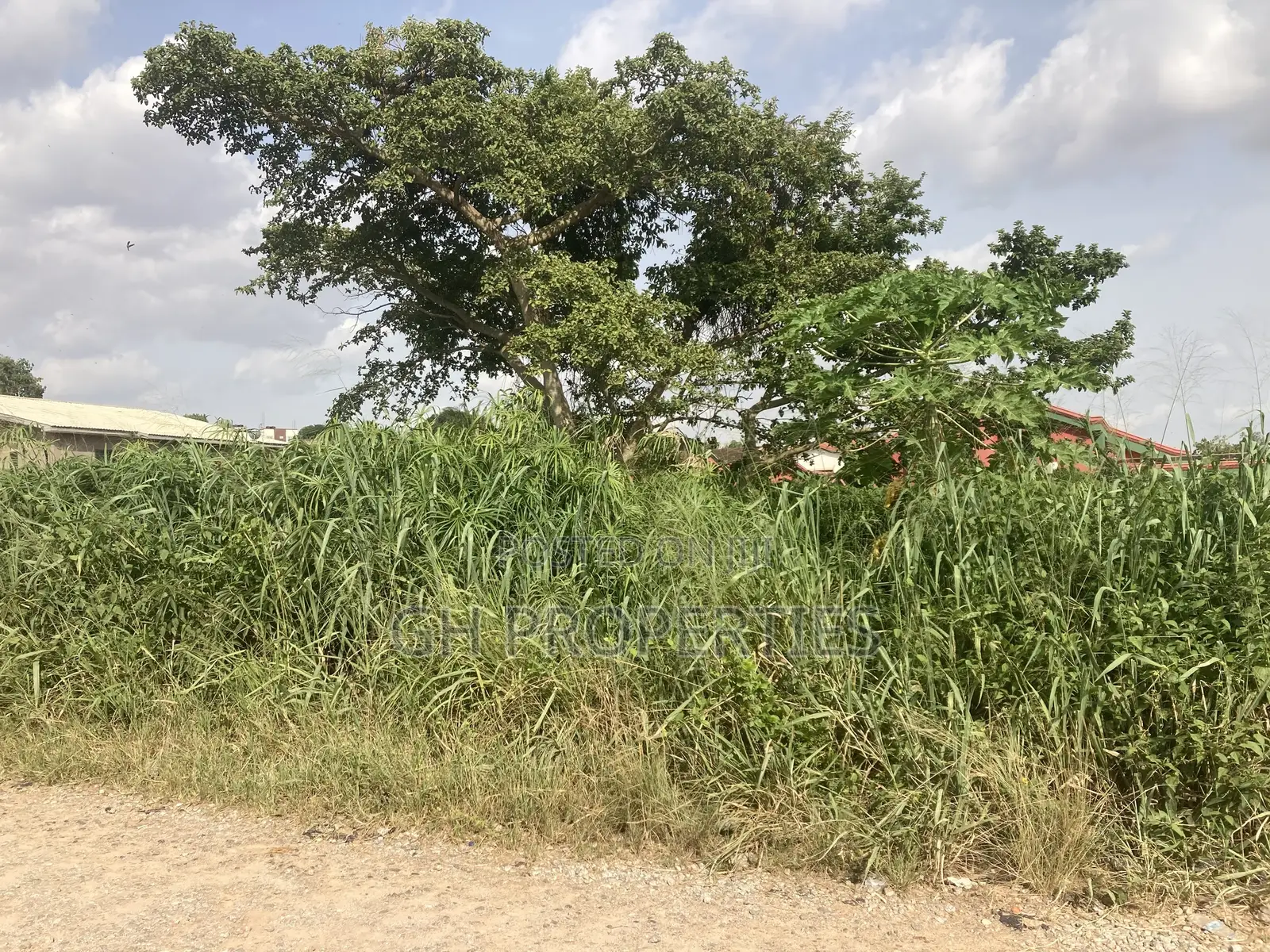 One Full Plot for Sale at Ahodwo,Sir Mass Area. in Kumasi Metropolitan