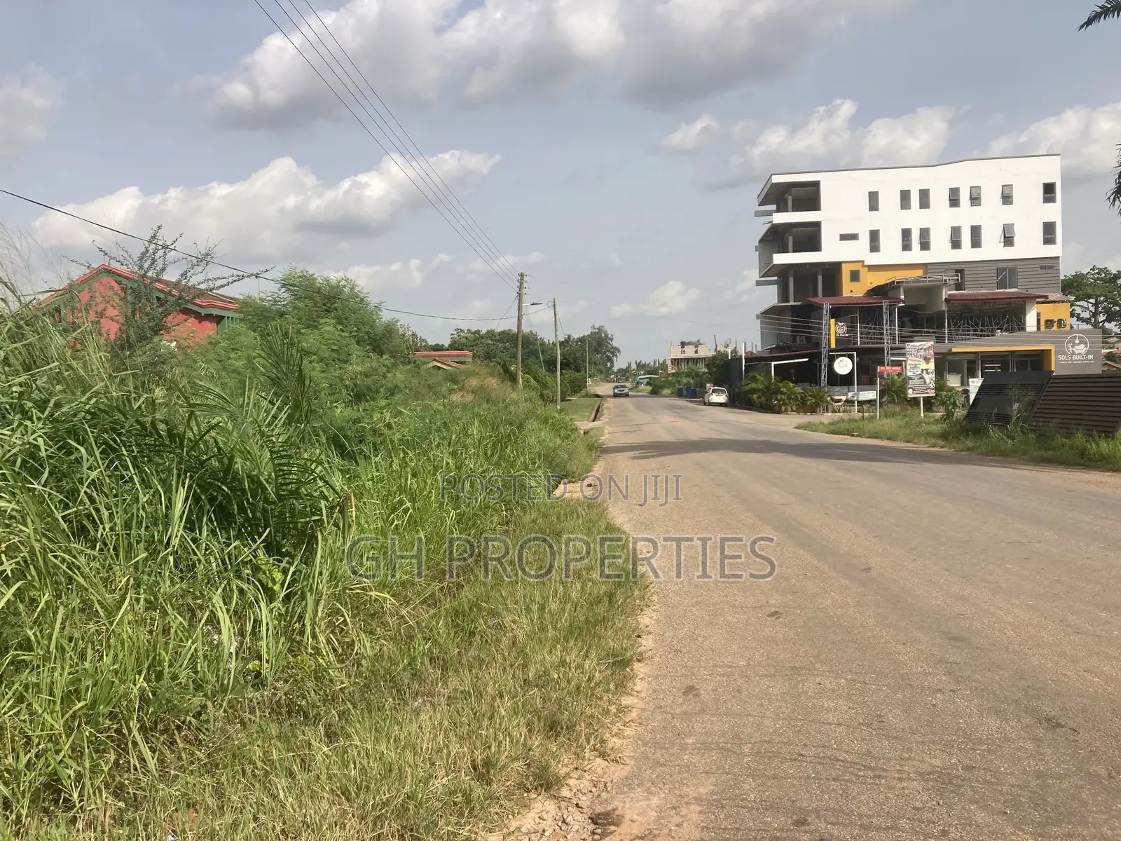 One Full Plot for Sale at Ahodwo,Sir Mass Area. in Kumasi Metropolitan