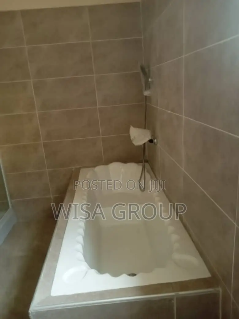 3bdrm House in Accra Metropolitan for sale in Accra Metropolitan