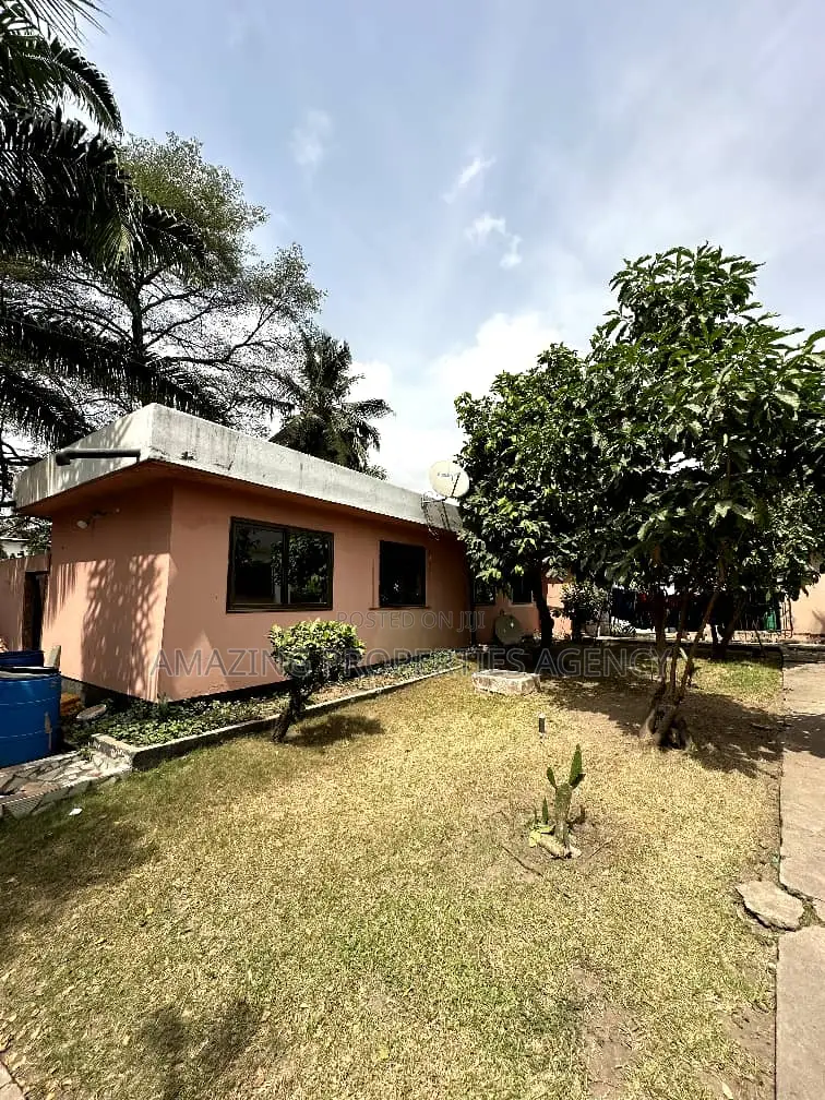2 and Half Plots of Land at Dzorwulu in Dzorwulu