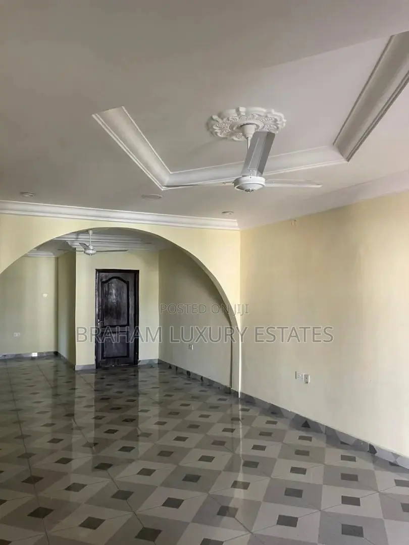 2bdrm Apartment in Collins Dauda, Spintex for rent in Spintex